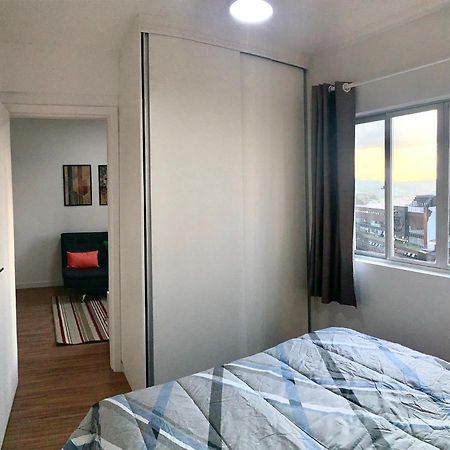 707- Apartamento Encantador, Amplo E Decorado, Quarto, Sala, Cozinha, Mobiliario Moderno, Cozinha Completa Com Utensilios , Excelente Vista Da Cidade E Localizacao Privelegiada No Bairro Bigorrilho Curitiba Luaran gambar