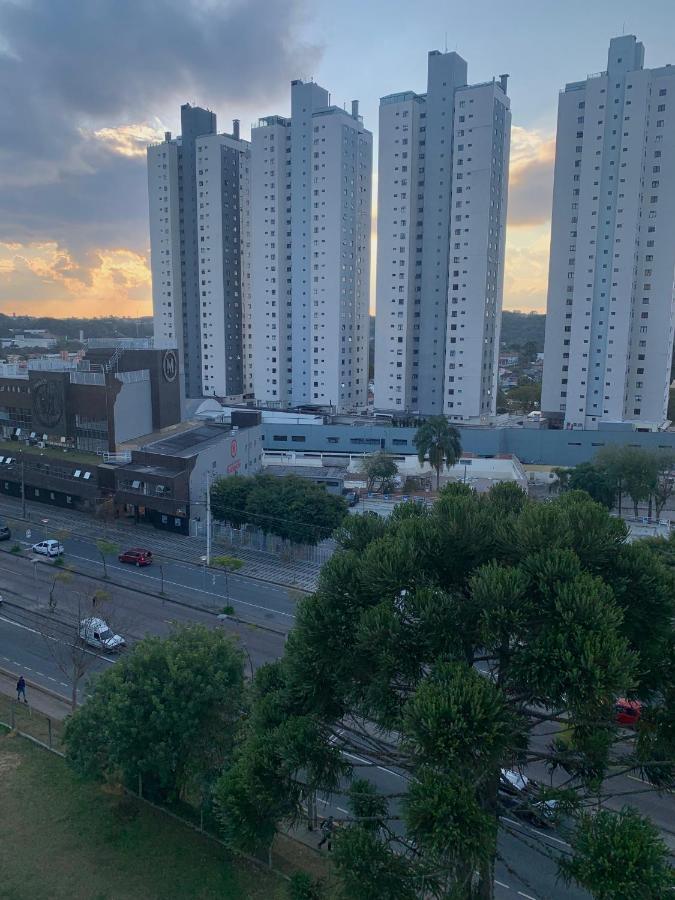 707- Apartamento Encantador, Amplo E Decorado, Quarto, Sala, Cozinha, Mobiliario Moderno, Cozinha Completa Com Utensilios , Excelente Vista Da Cidade E Localizacao Privelegiada No Bairro Bigorrilho Curitiba Luaran gambar