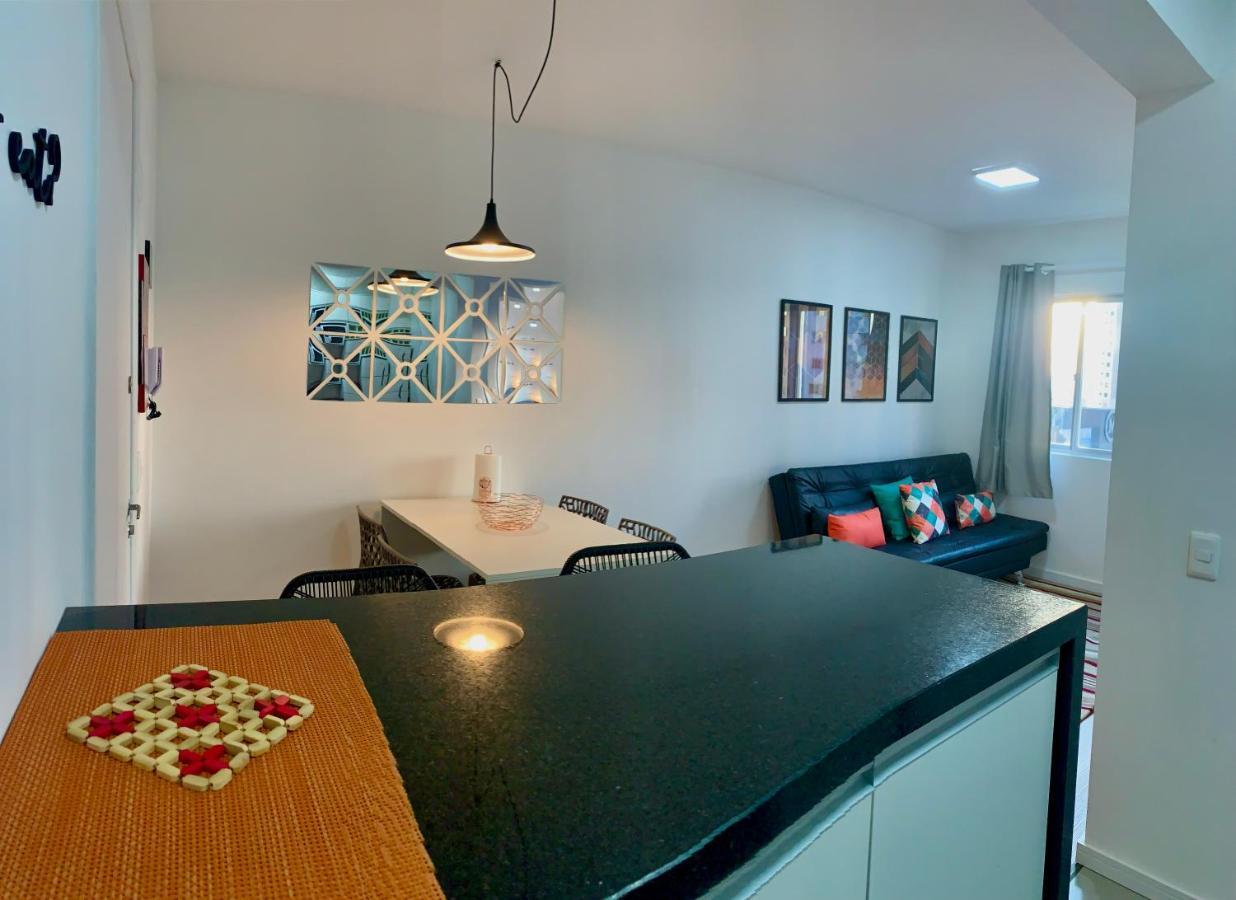 707- Apartamento Encantador, Amplo E Decorado, Quarto, Sala, Cozinha, Mobiliario Moderno, Cozinha Completa Com Utensilios , Excelente Vista Da Cidade E Localizacao Privelegiada No Bairro Bigorrilho Curitiba Luaran gambar
