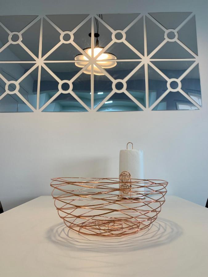 707- Apartamento Encantador, Amplo E Decorado, Quarto, Sala, Cozinha, Mobiliario Moderno, Cozinha Completa Com Utensilios , Excelente Vista Da Cidade E Localizacao Privelegiada No Bairro Bigorrilho Curitiba Luaran gambar