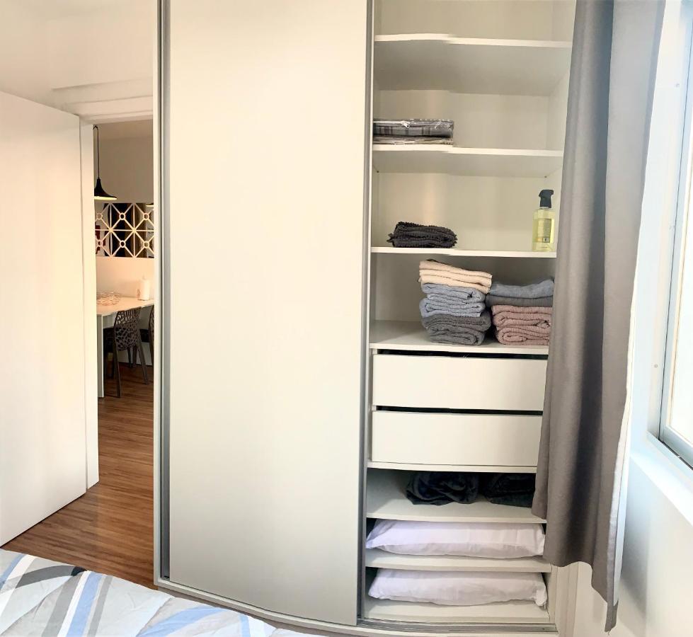 707- Apartamento Encantador, Amplo E Decorado, Quarto, Sala, Cozinha, Mobiliario Moderno, Cozinha Completa Com Utensilios , Excelente Vista Da Cidade E Localizacao Privelegiada No Bairro Bigorrilho Curitiba Luaran gambar