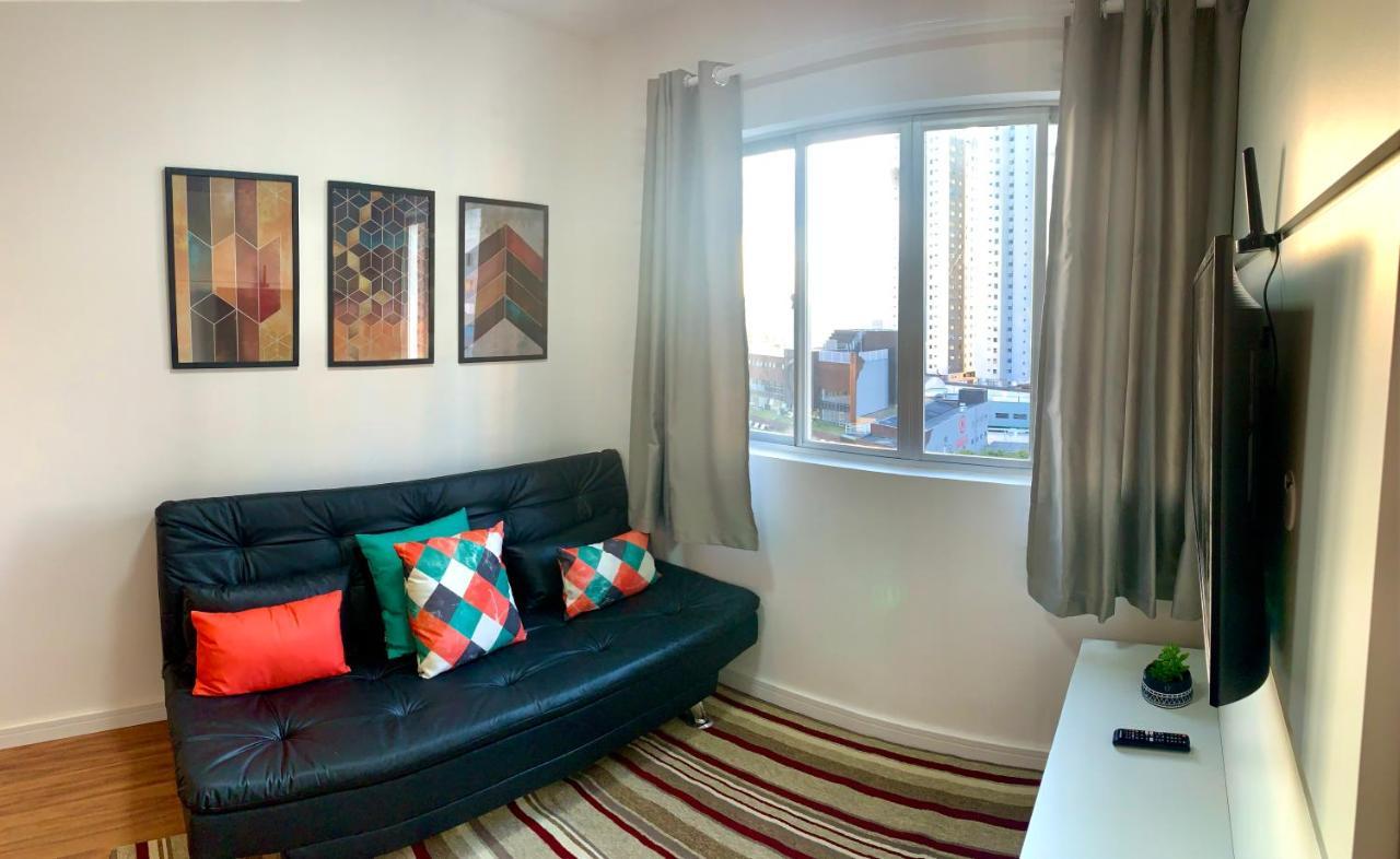 707- Apartamento Encantador, Amplo E Decorado, Quarto, Sala, Cozinha, Mobiliario Moderno, Cozinha Completa Com Utensilios , Excelente Vista Da Cidade E Localizacao Privelegiada No Bairro Bigorrilho Curitiba Luaran gambar