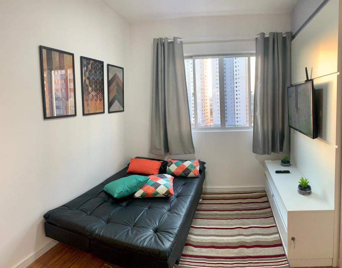 707- Apartamento Encantador, Amplo E Decorado, Quarto, Sala, Cozinha, Mobiliario Moderno, Cozinha Completa Com Utensilios , Excelente Vista Da Cidade E Localizacao Privelegiada No Bairro Bigorrilho Curitiba Luaran gambar