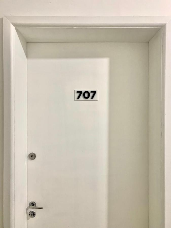 707- Apartamento Encantador, Amplo E Decorado, Quarto, Sala, Cozinha, Mobiliario Moderno, Cozinha Completa Com Utensilios , Excelente Vista Da Cidade E Localizacao Privelegiada No Bairro Bigorrilho Curitiba Luaran gambar