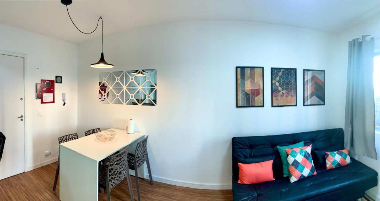 707- Apartamento Encantador, Amplo E Decorado, Quarto, Sala, Cozinha, Mobiliario Moderno, Cozinha Completa Com Utensilios , Excelente Vista Da Cidade E Localizacao Privelegiada No Bairro Bigorrilho Curitiba Luaran gambar