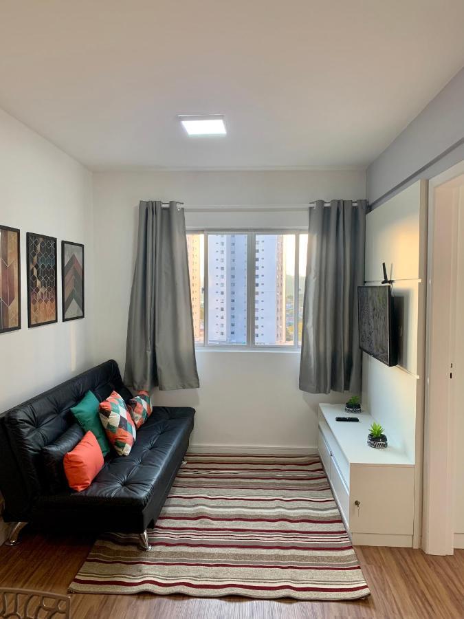 707- Apartamento Encantador, Amplo E Decorado, Quarto, Sala, Cozinha, Mobiliario Moderno, Cozinha Completa Com Utensilios , Excelente Vista Da Cidade E Localizacao Privelegiada No Bairro Bigorrilho Curitiba Luaran gambar